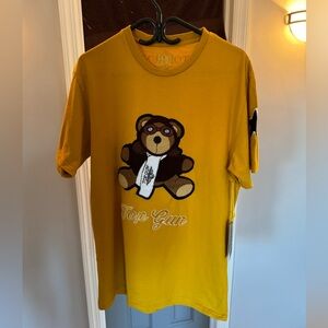 Top Gun bear T-shirt size Large. Brand new